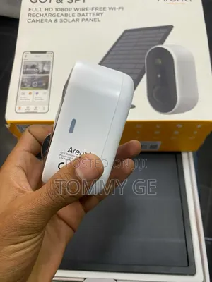 Arenti Battery Camera (With Solar Pannel)