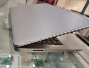 New Laptop HP Stream Notebook 8GB Intel Core I7 SSD 512GB