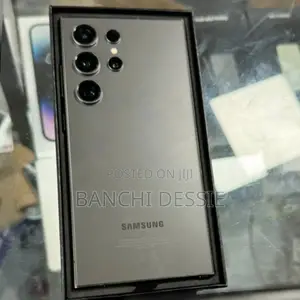 New Samsung Galaxy S24 Ultra 256 GB