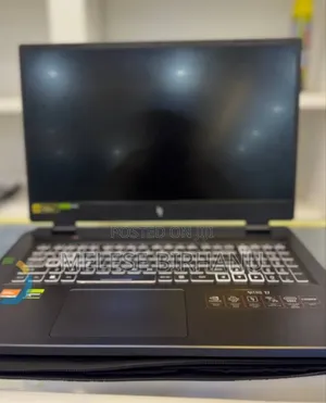 New Laptop Acer Nitro 17 16GB AMD Ryzen 7 SSD 1T