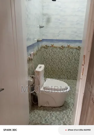 3bdrm Villa in ሰሚት, Bole for sale