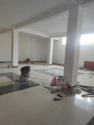 1bdrm Block of Flats in Luxury Apartiment, Nifas Silk-Lafto for rent