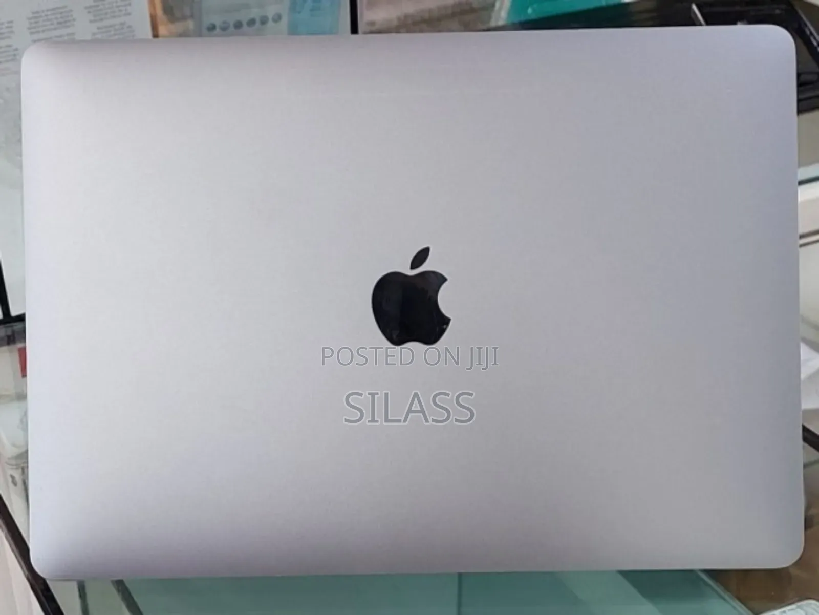 New Laptop Apple MacBook Pro 2020 16GB Intel Core I7 SSD 512GB
