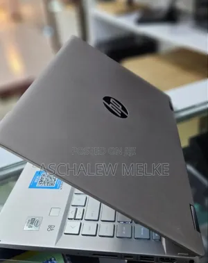 New Laptop HP Pavilion X360 8GB Intel Core I5 SSD 256GB