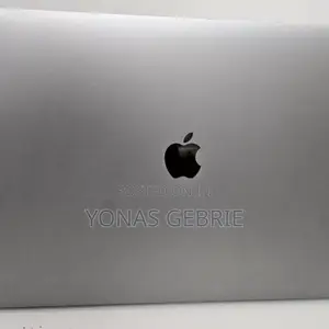 New Laptop Apple MacBook Pro 2018 16GB Intel Core i7 SSD 512GB