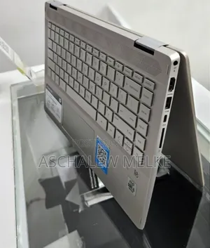 New Laptop HP Pavilion X360 8GB Intel Core I5 SSD 256GB