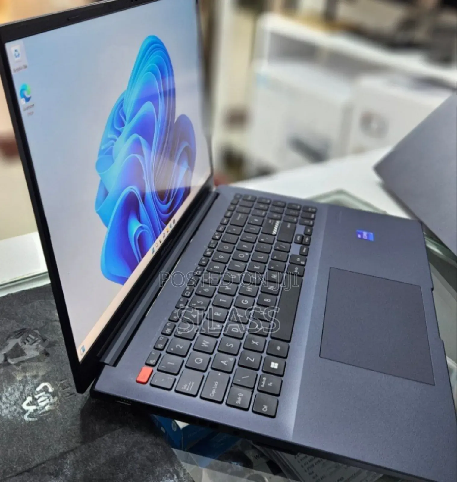 New Laptop Asus VivoBook 15 X505BA 16GB Intel Core I7 SSD 512GB