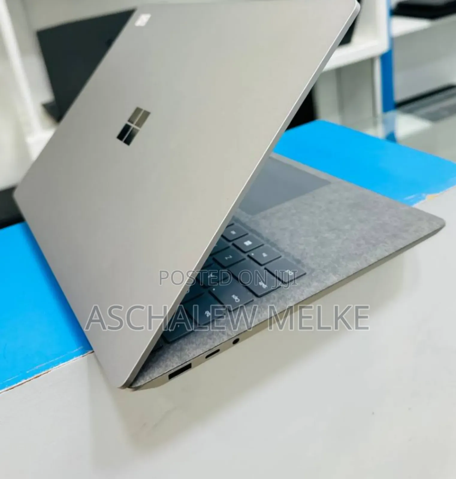 New Laptop Microsoft Surface Book 16GB Intel Core I7 SSD 512GB