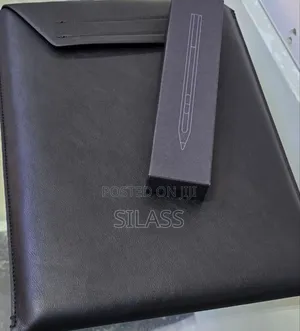 New Laptop HP Spectre X360 16GB Intel Core I7 SSD 1T