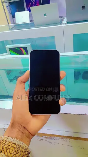 New Apple iPhone 15 Pro 256 GB Silver