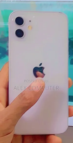 New Apple iPhone 14 128 GB Silver