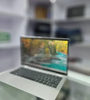 New Laptop HP EliteBook X GB Intel Core I7 SSD 512GB