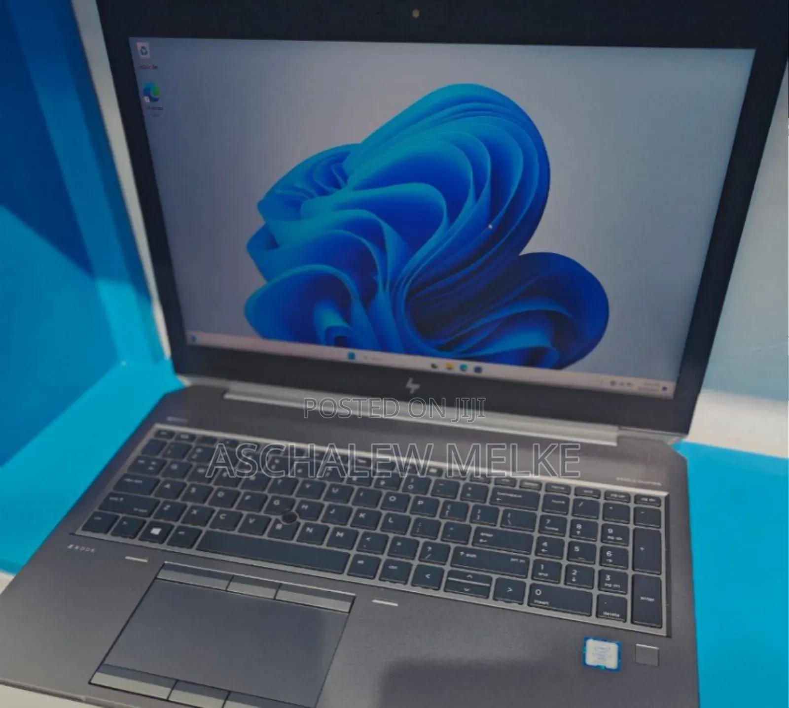 New Laptop HP ZBook 14 32GB Intel Core I7 SSD 512GB