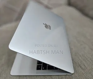 New Laptop Apple MacBook Pro 2019 8GB Intel Core I5 SSD 128GB