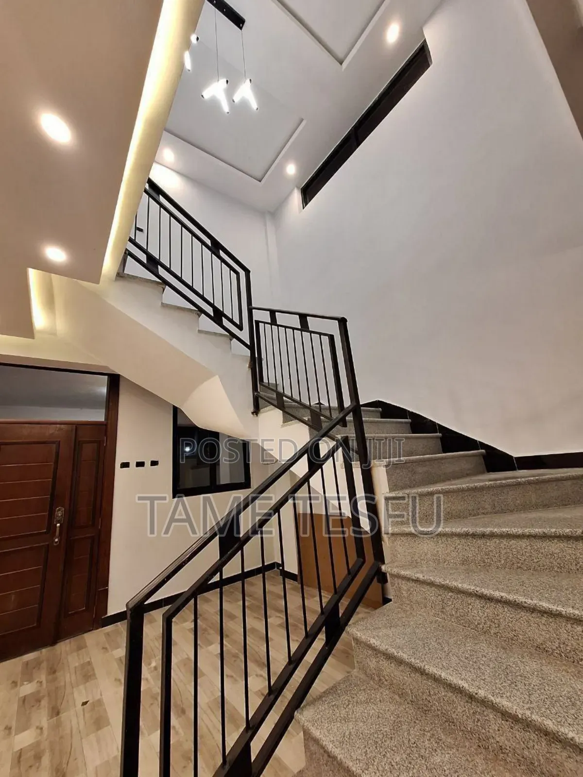 Furnished 5bdrm House in Jakiros, Bole for sale