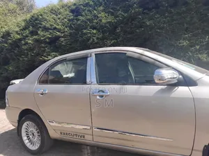 Toyota Corolla 2003 Gold