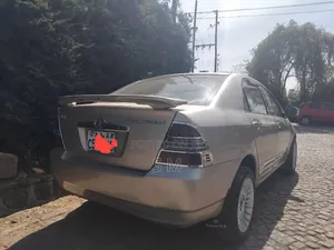 Toyota Corolla 2003 Gold