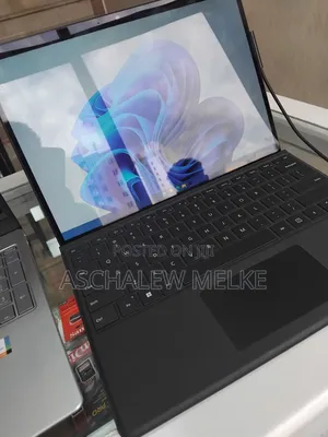 New Laptop Microsoft Surface Pro 9 16GB Intel Core I5 SSD 256GB