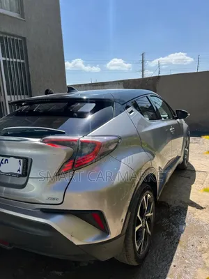 Toyota C-HR 2017 Silver