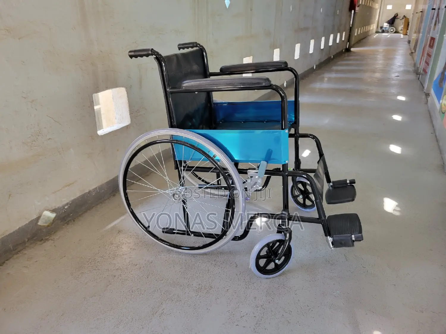 Light Folding Wheelchair Driving Adult Supplies淘wheelchair