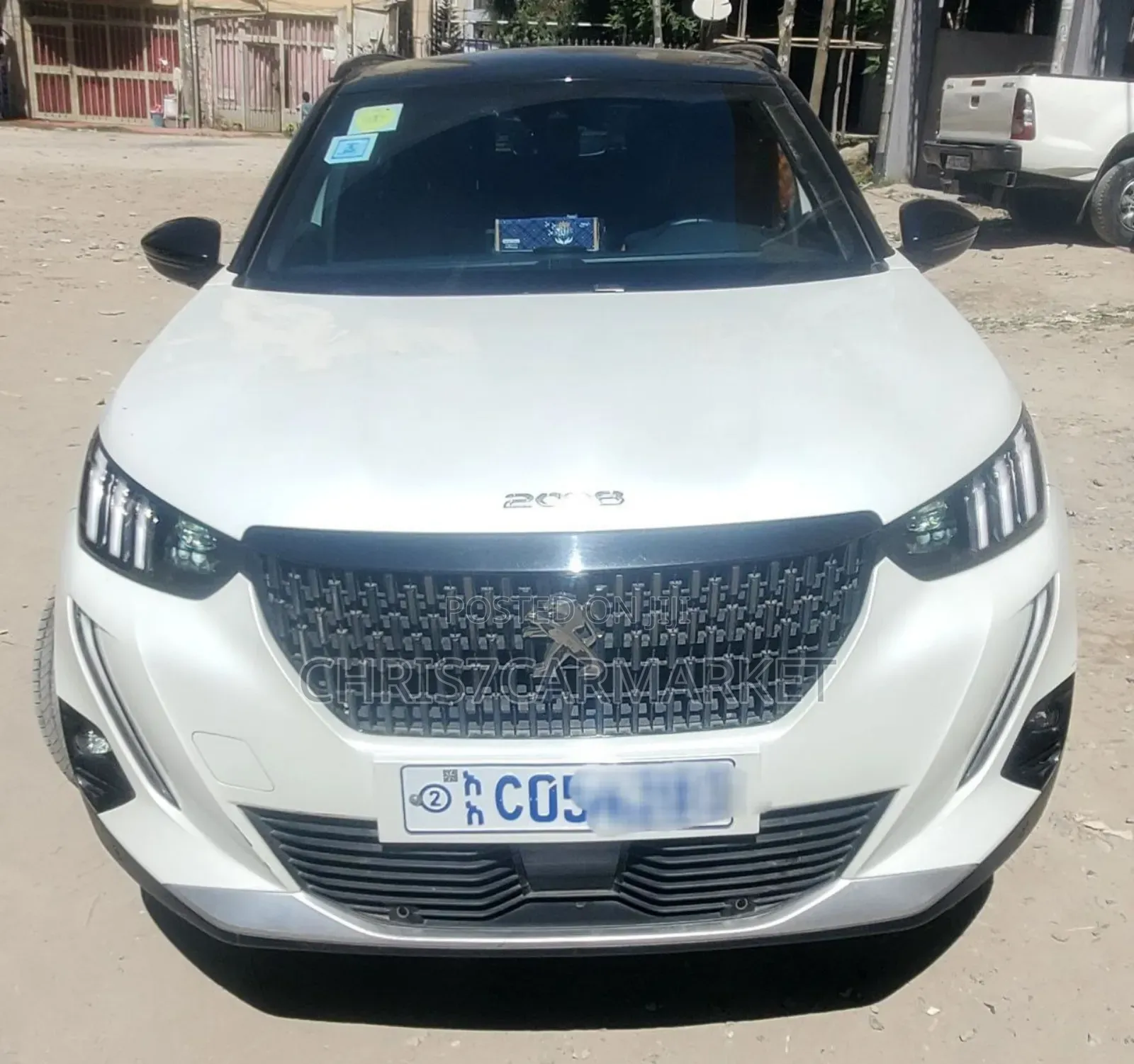 Peugeot 2008 2022 White