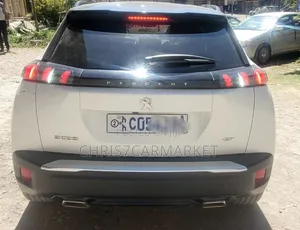 Peugeot 2008 2022 White