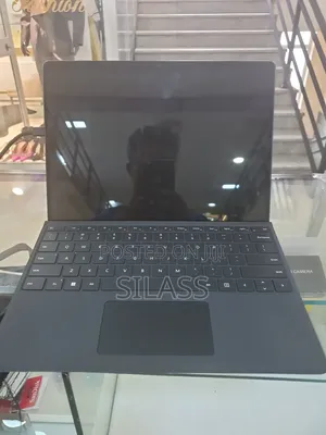 New Laptop Microsoft Surface Pro 9 16GB Intel Core I5 SSD 256GB