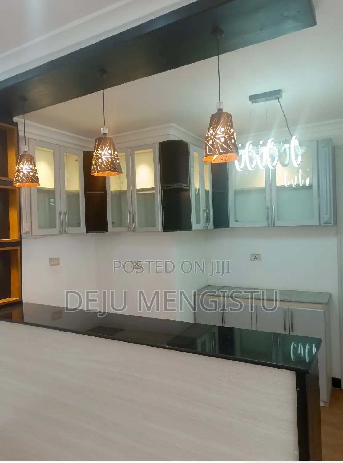 6bdrm House in ሰባ ሁለት, Bole for rent