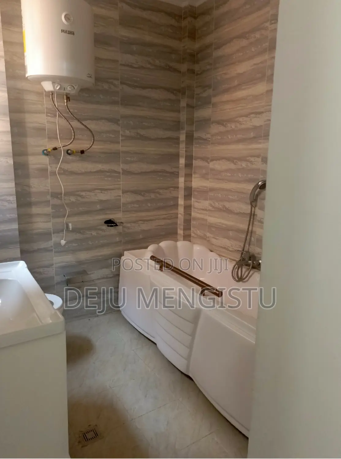 6bdrm House in ሰባ ሁለት, Bole for rent