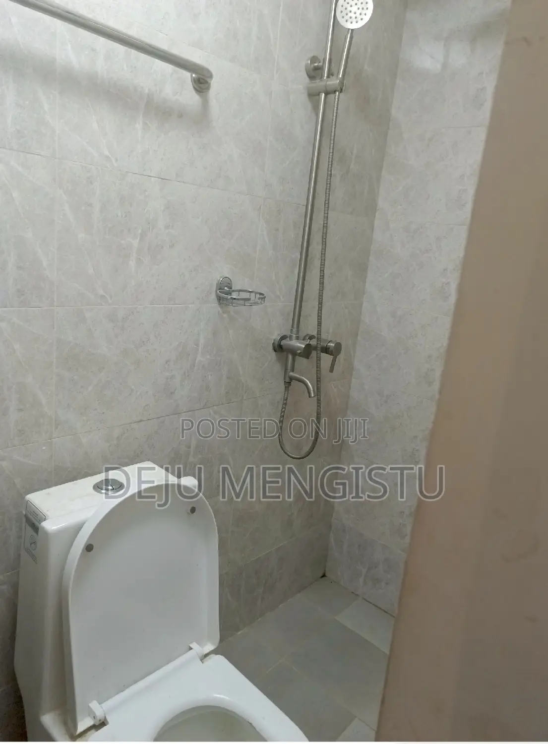 6bdrm House in ሰባ ሁለት, Bole for rent