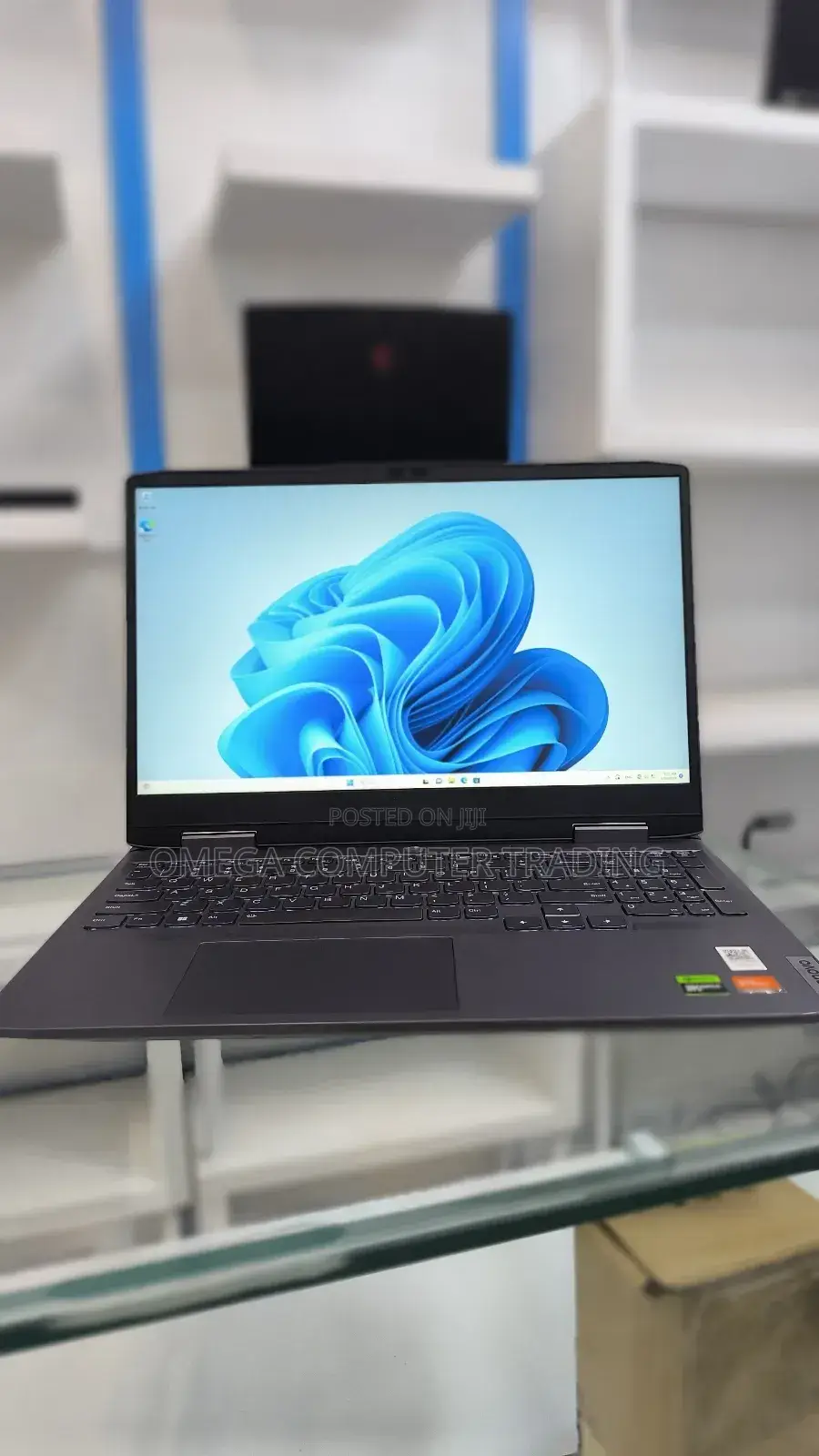 New Laptop Lenovo LOQ 15IRH8 16GB AMD Ryzen 7 SSD 512GB