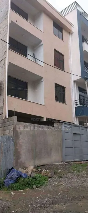 5bdrm House in Ayat, G+3, Bole for sale