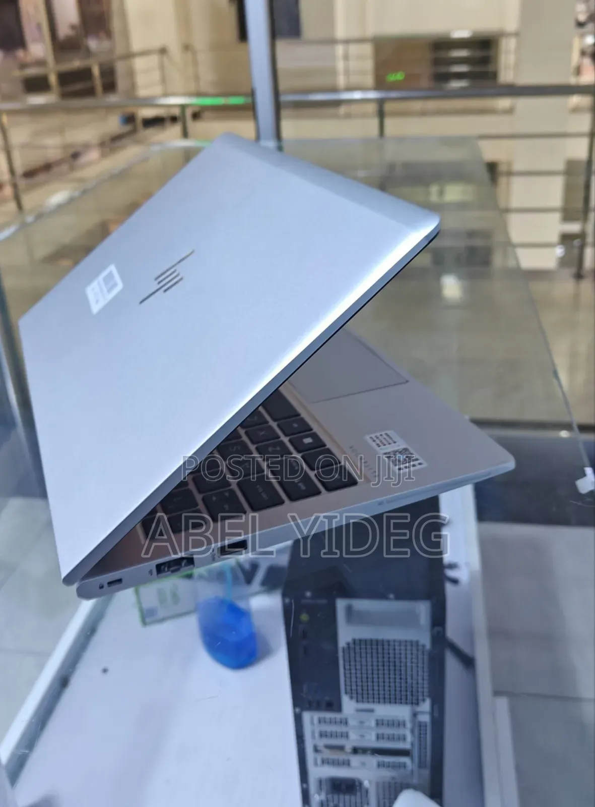New Laptop HP EliteBook 840 10 32GB Intel Core I5 SSD 1T