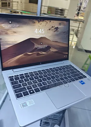 New Laptop HP EliteBook 840 10 32GB Intel Core I5 SSD 1T