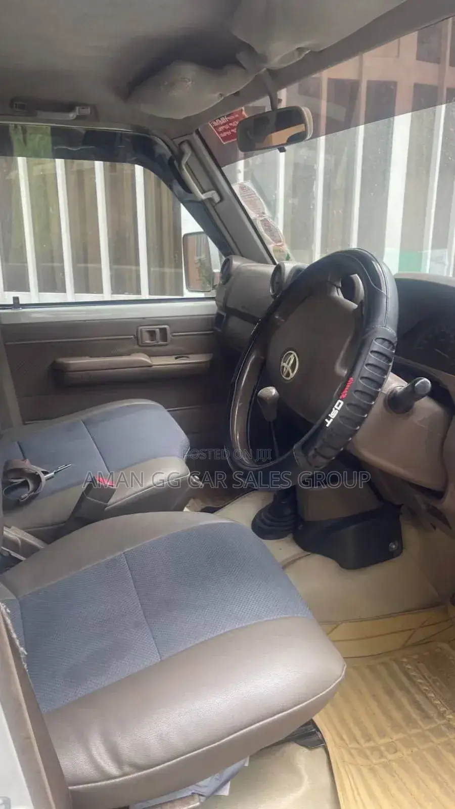 Toyota Land Cruiser 2012 White