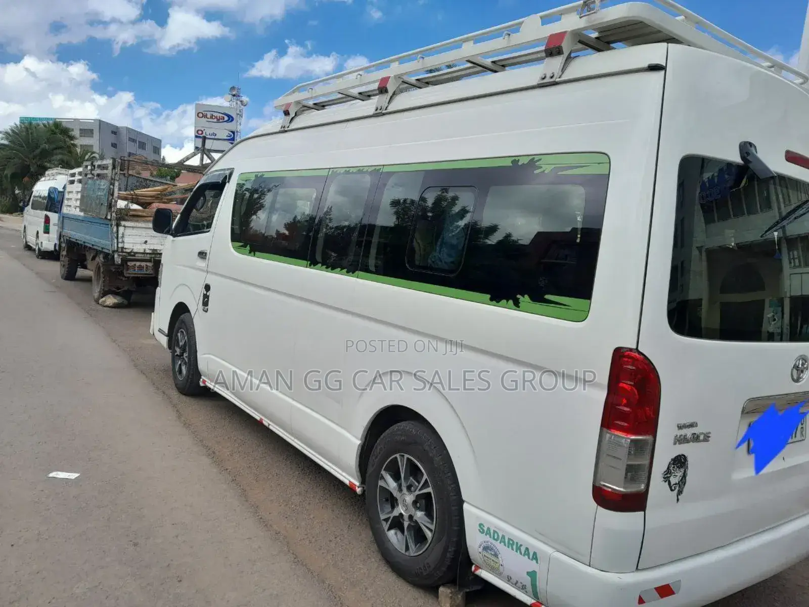 Toyota HiAce 2021 White