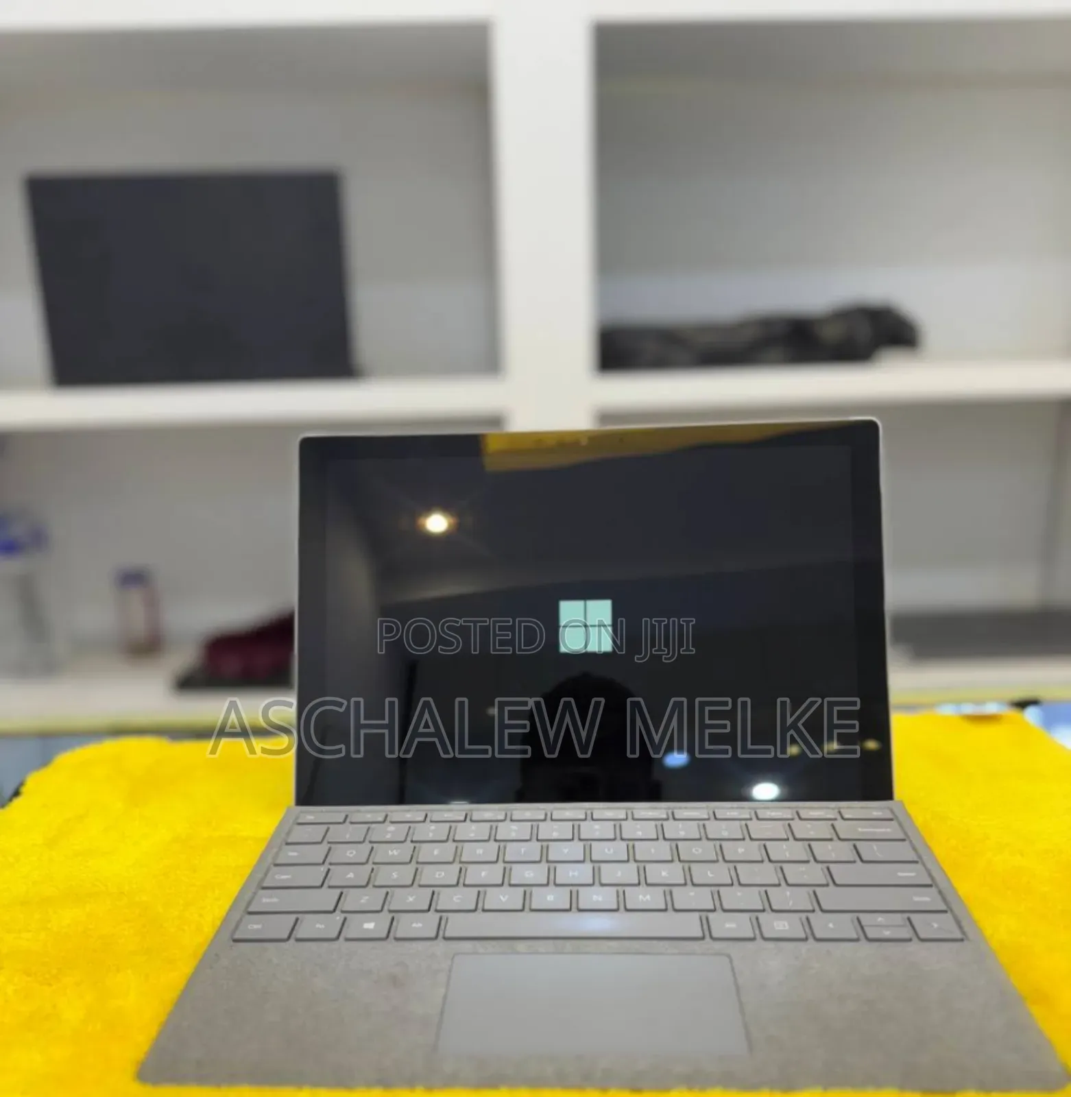 New Laptop Microsoft Surface Pro 9 8GB Intel Core I5 SSD 128GB