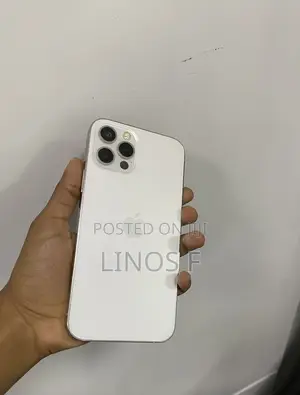 Photo - Apple iPhone 12 Pro 128 GB Silver