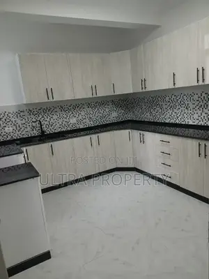 4bdrm Apartment in Bole for rent