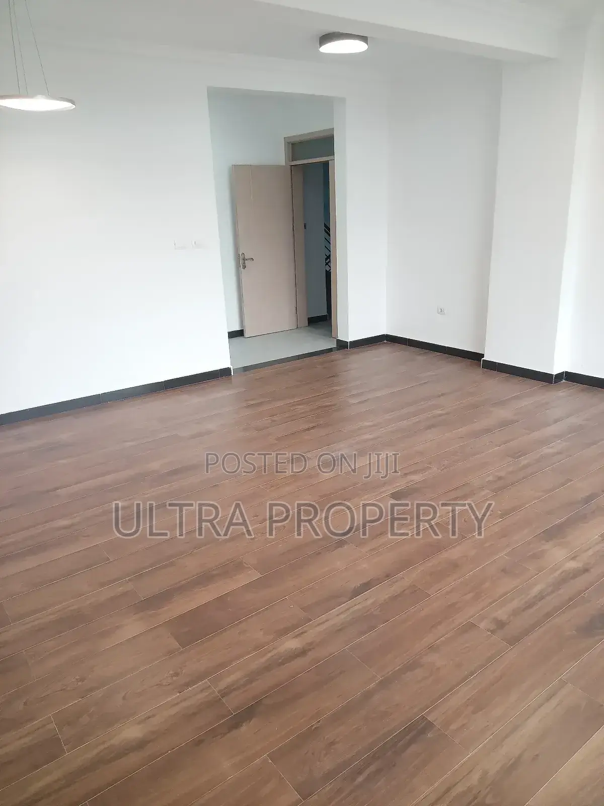 4bdrm Apartment in Bole for rent
