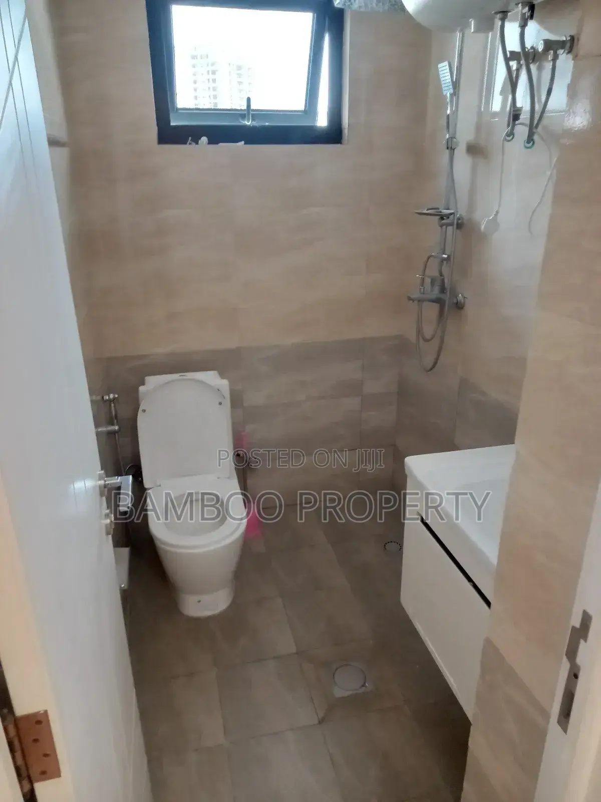 4bdrm Apartment in Bole for rent