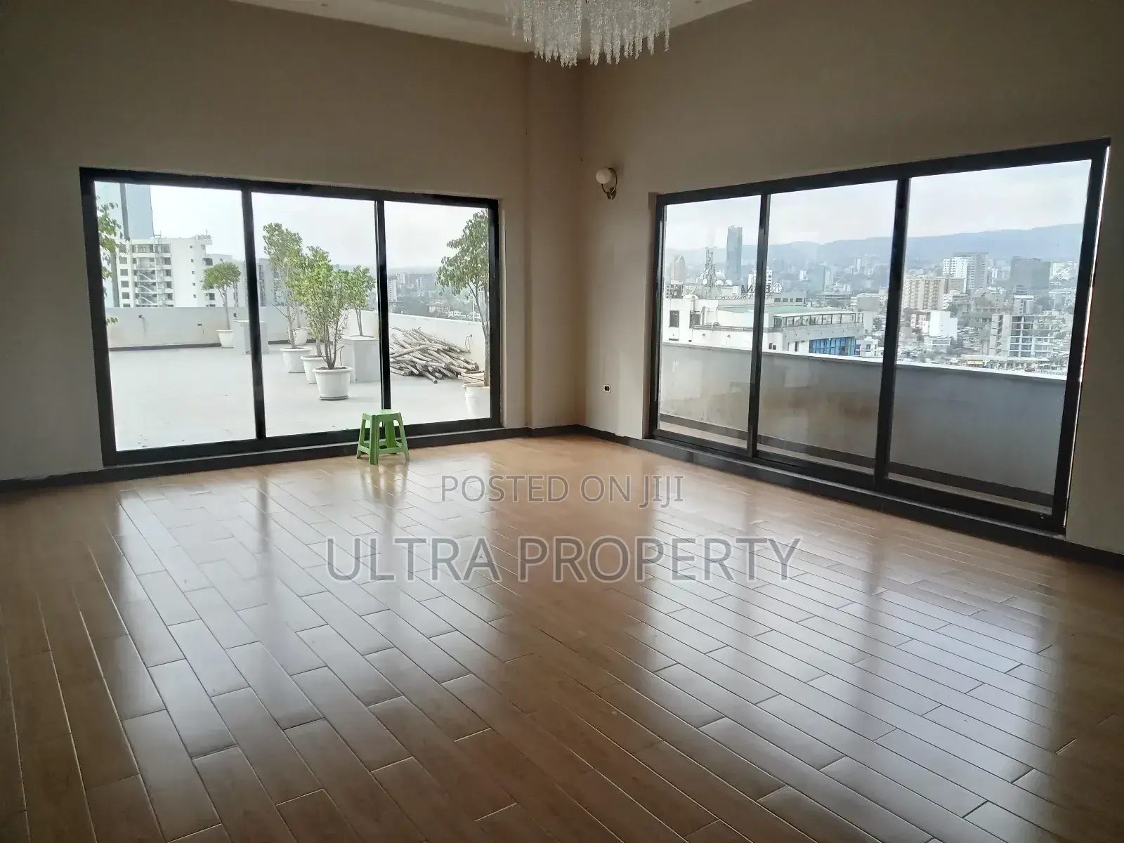 4bdrm Penthouse in Bole for rent