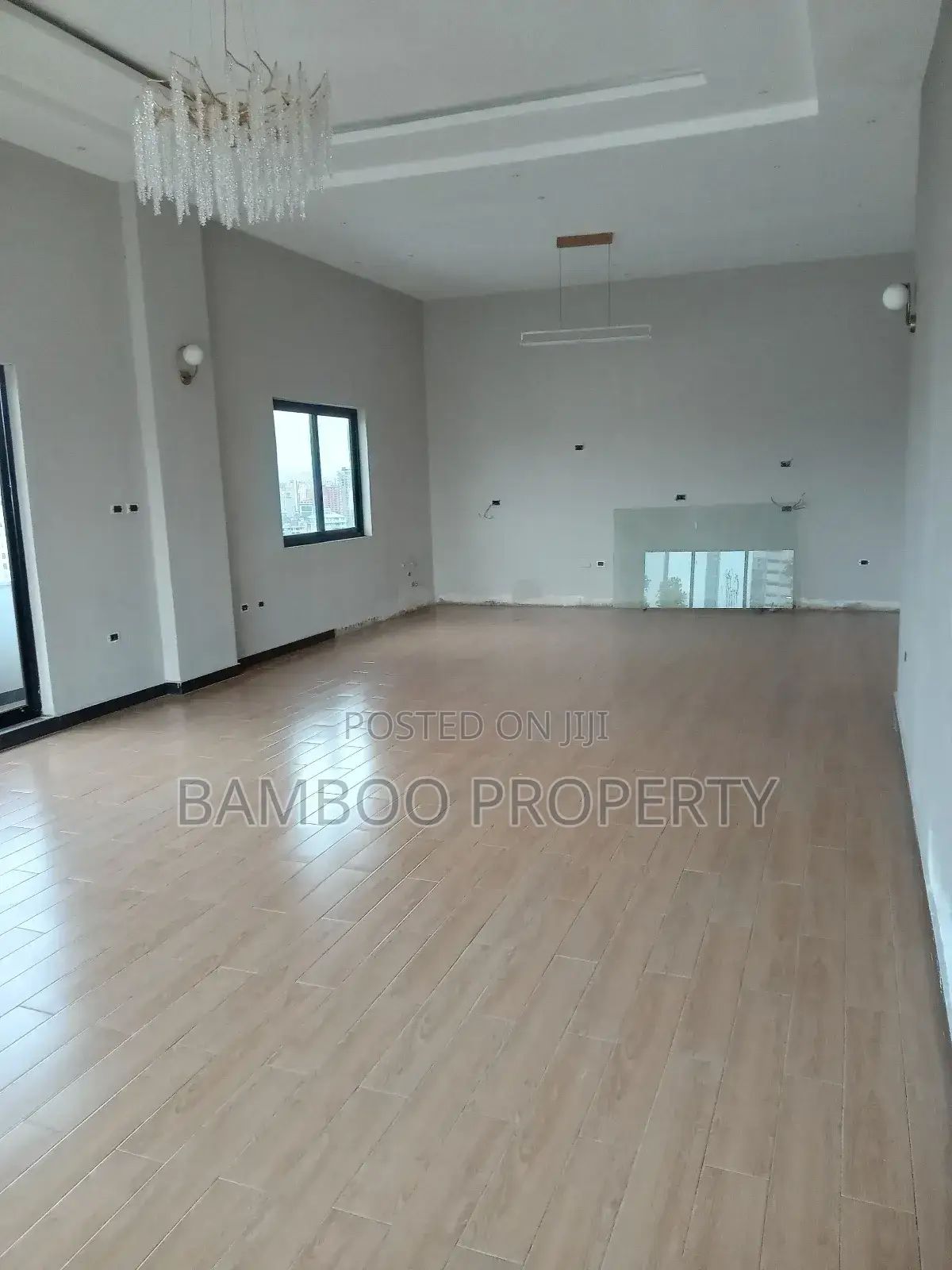 4bdrm Penthouse in Bole for rent