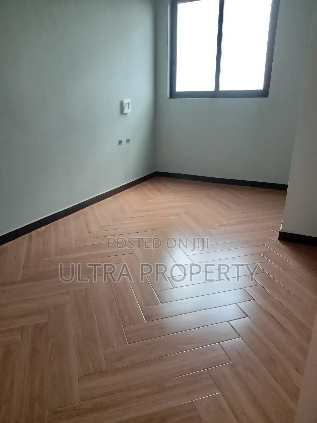 4bdrm Penthouse in Bole for rent