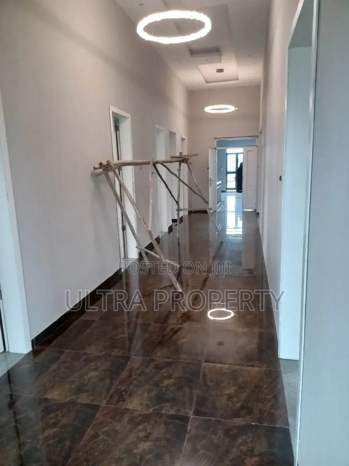 4bdrm Penthouse in Bole for rent