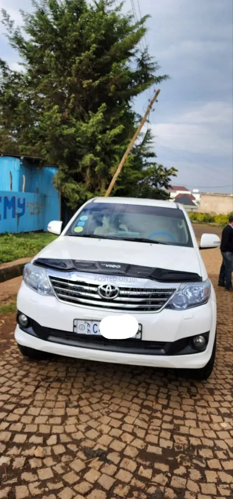 Toyota Fortuner 2013 White