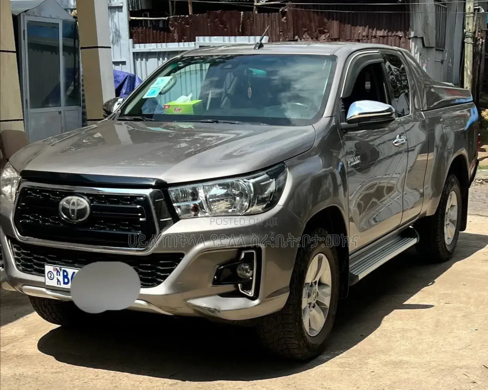 Toyota Hilux 2020 Silver