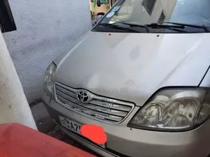 Toyota Corolla 2003 Gold