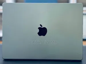 New Apple MacBook Pro 2023 M3 14-Inch 18GB Apple M3 Pro SSD 512GB