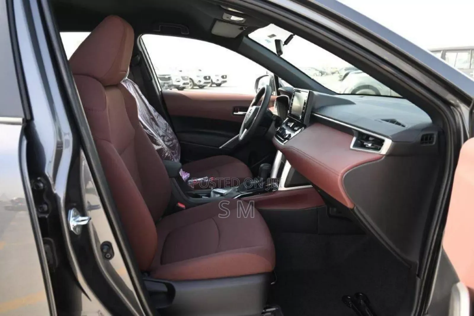 New Toyota Corolla Cross L 2WD 2024 Black